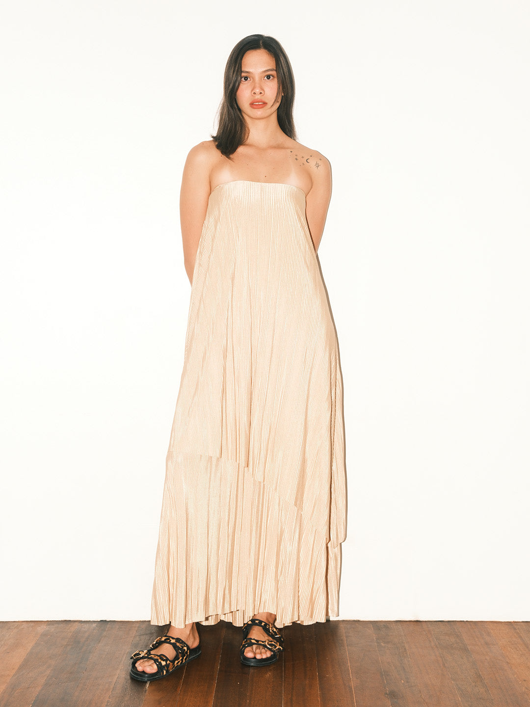 three floor pleat dress Luxe Pleated Ruffle Dress Magenta / One Size