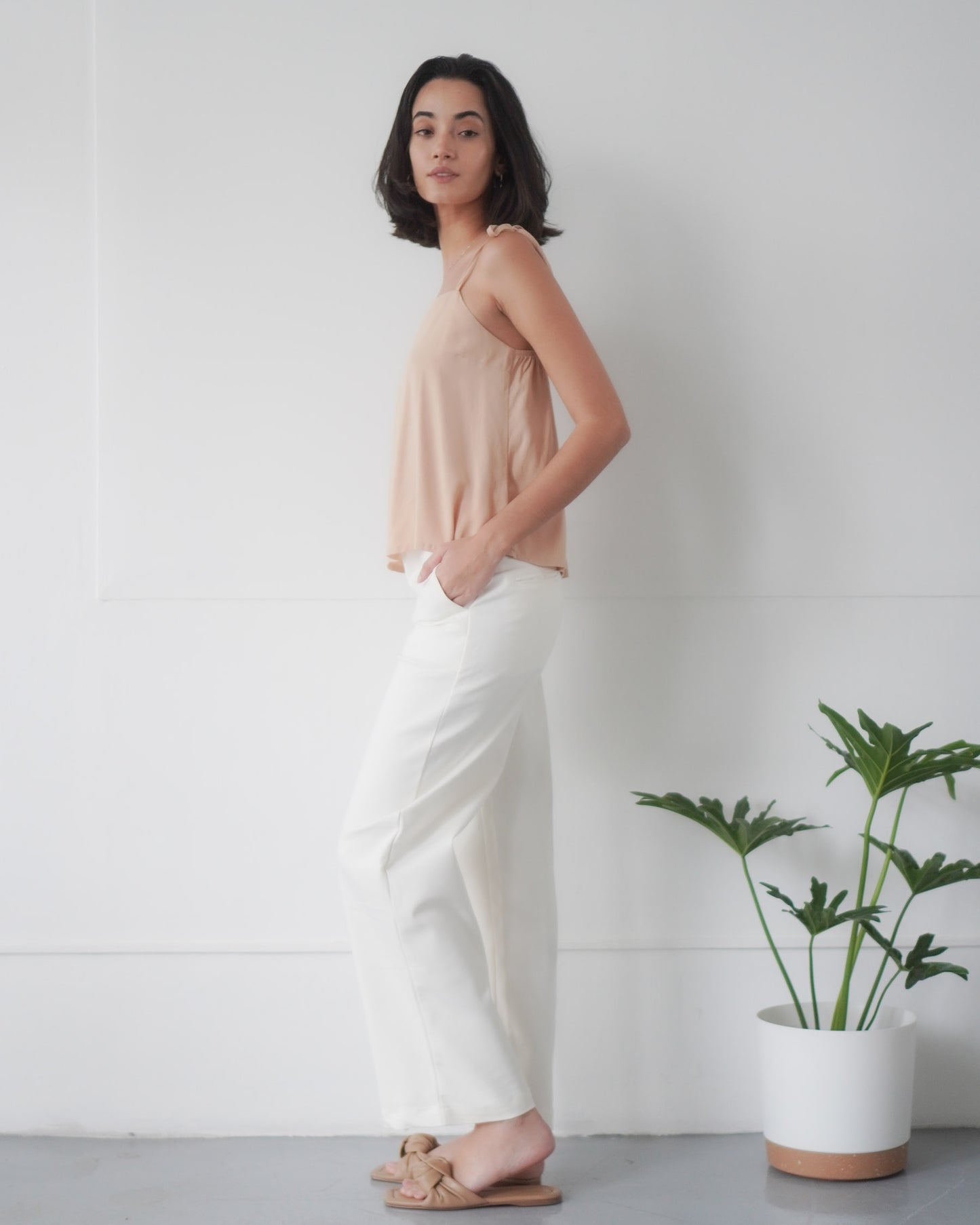 COLETTE Wide-Leg Trousers