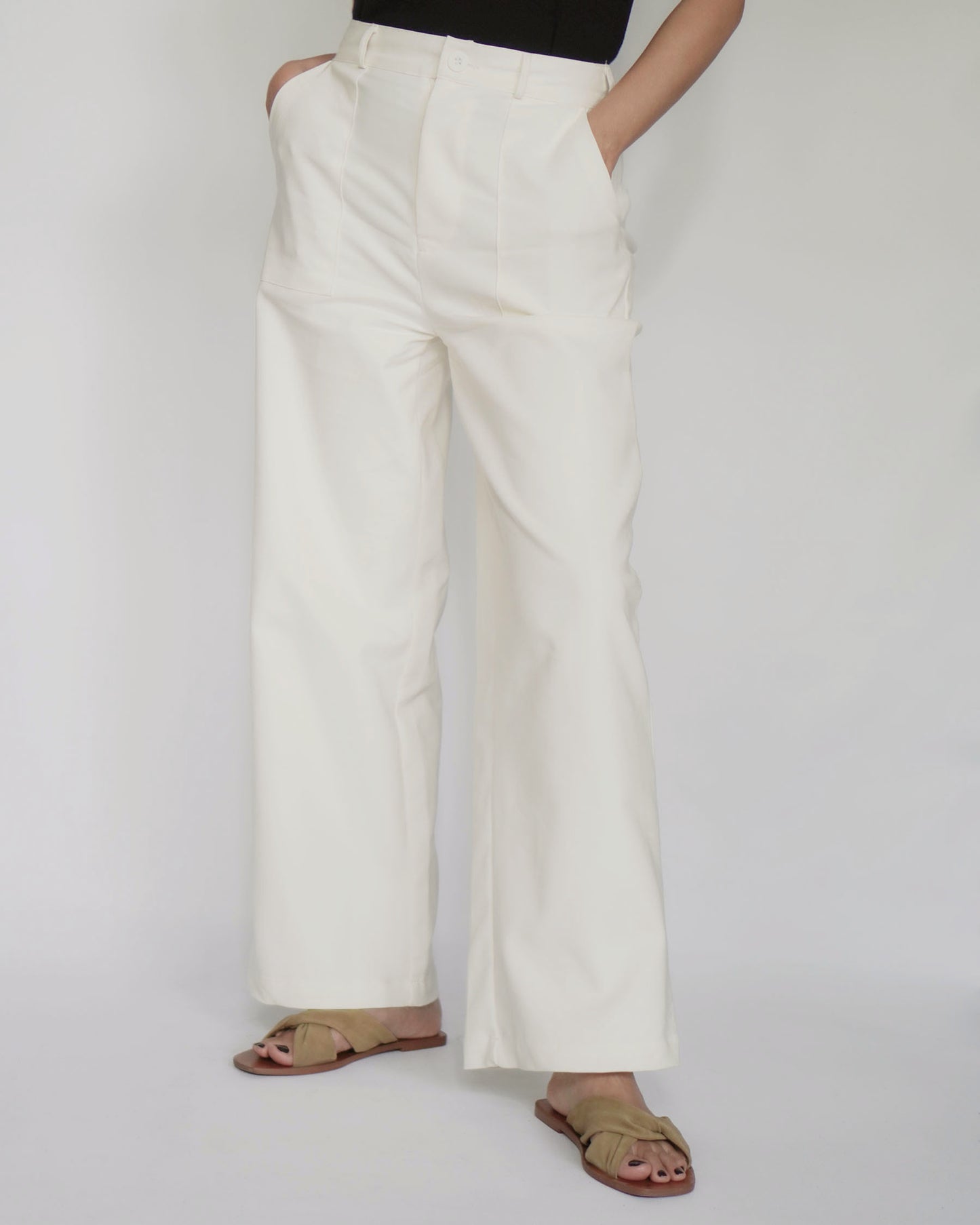 COLETTE Wide-Leg Trousers